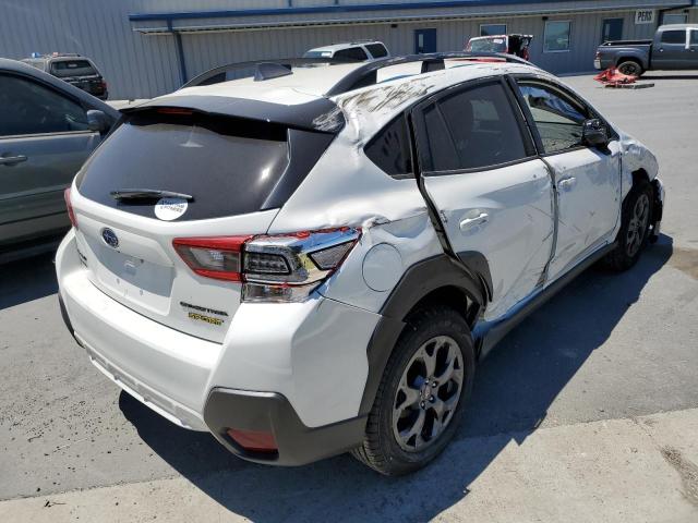 JF2GTHSC5NH226105 - 2022 SUBARU CROSSTREK WHITE photo 4