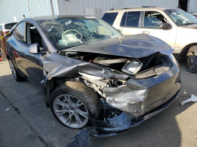 7SAYGAEE6NF325014 - 2022 TESLA MODEL Y فحمي صورة 9