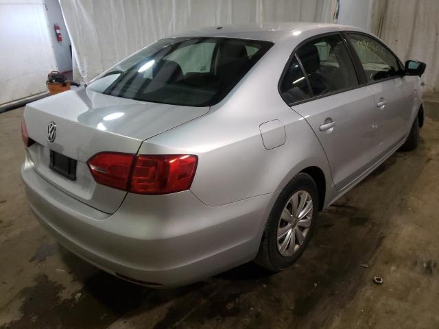 3VW2K7AJ8EM207420 - 2014 VOLKSWAGEN JETTA BASE SILVER photo 4
