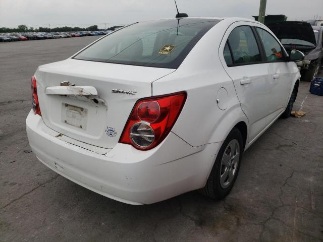 1G1JA5SH5F4146860 - 2015 CHEVROLET SONIC LS WHITE photo 4