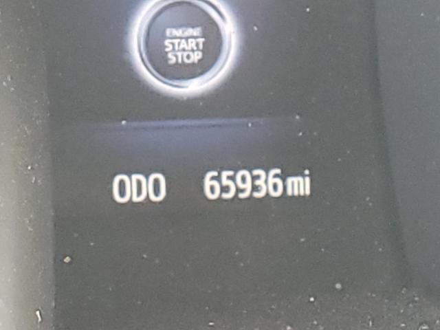 4T1BK1EB8JU287242 - 2018 TOYOTA AVALON XLE BLACK photo 8