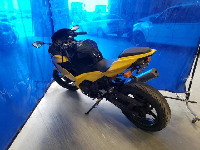 JKAEXKG1XNDAE4432 - 2022 KAWASAKI EX400 YELLOW photo 3