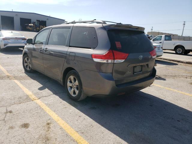 5TDKK3DC3ES470021 - 2014 TOYOTA SIENNA LE GRAY photo 3