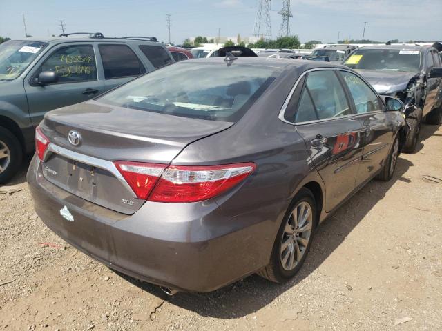 4T1BK1FK1GU573036 - 2016 TOYOTA CAMRY XSE GRAY photo 4