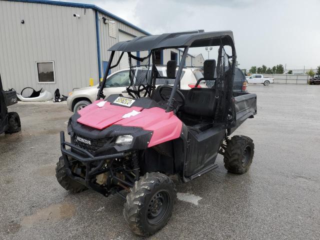 1HFVE022XH4301763 - 2017 HONDA SXS700 M2 PINK photo 2