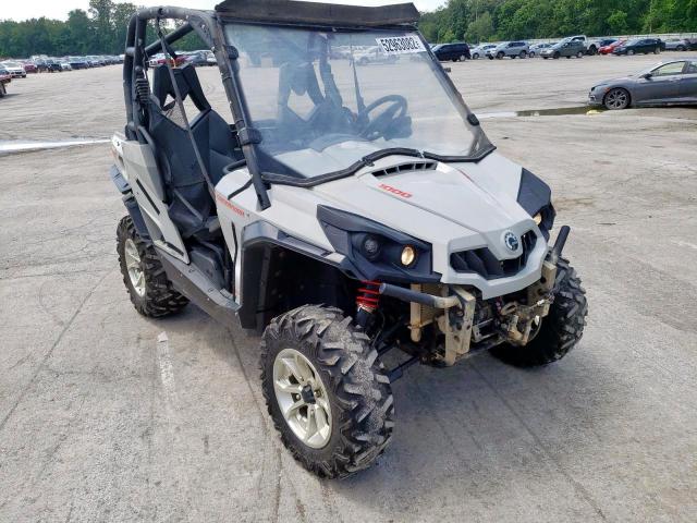 3JBKGAP29FJ000543 - 2015 CAN-AM COMMANDER WHITE photo 1