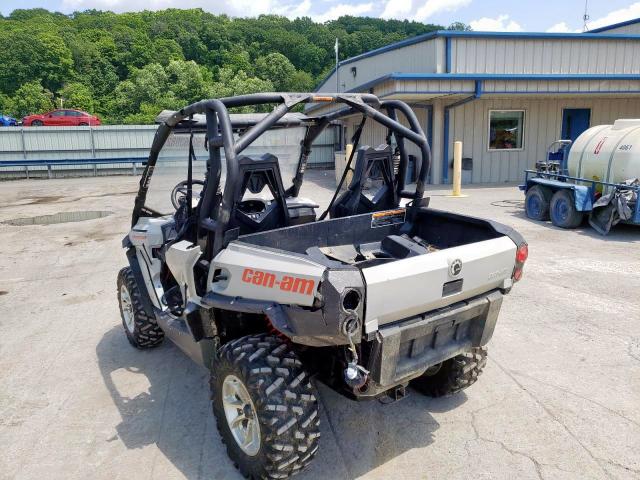 3JBKGAP29FJ000543 - 2015 CAN-AM COMMANDER WHITE photo 3