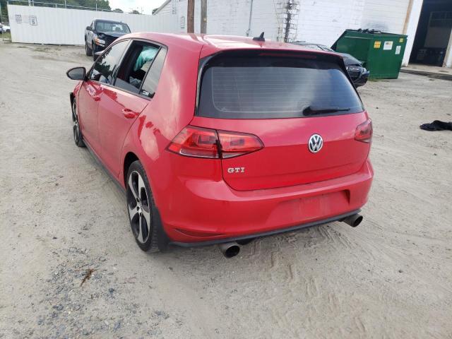 3VW4T7AUXHM055824 - 2017 VOLKSWAGEN GTI S RED photo 3