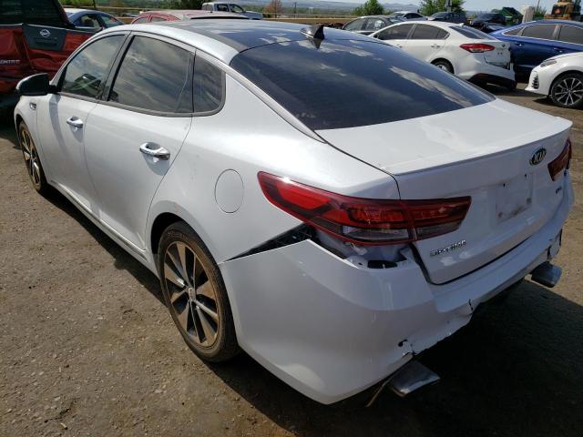 5XXGV4L21GG049978 - 2016 KIA OPTIMA SXL WHITE photo 3