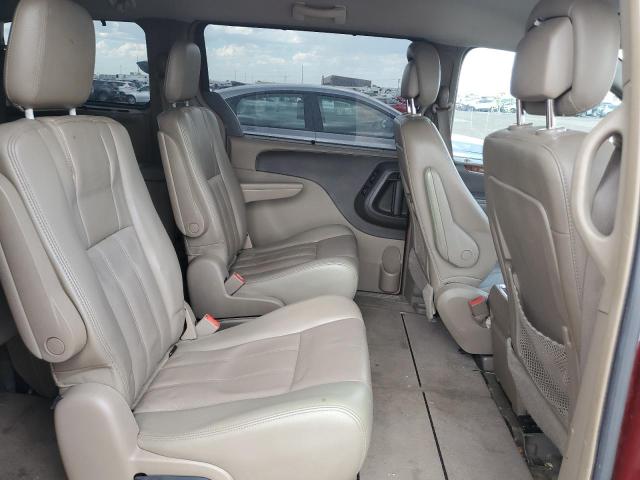 2A4RR8DG3BR649586 - 2011 CHRYSLER TOWN & COU BURGUNDY photo 6