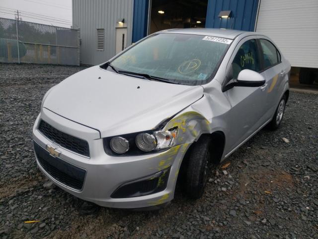 1G1JA5EH9C4188875 - 2012 CHEVROLET SONIC LS 银色 照片 2