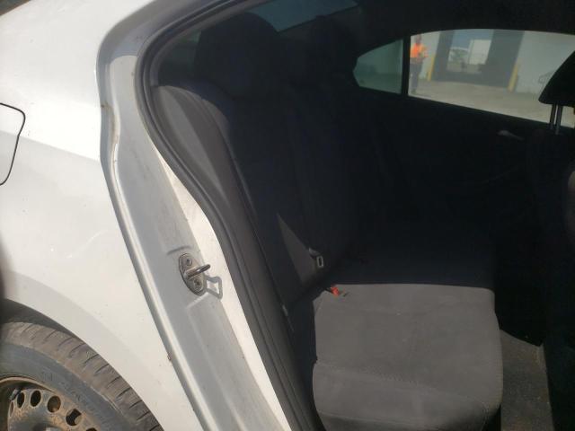 3VW2K7AJ1CM416415 - 2012 VOLKSWAGEN JETTA BASE WHITE photo 6
