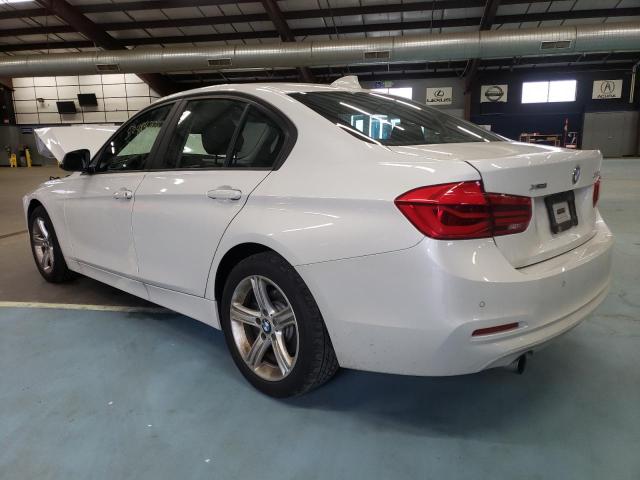 WBA8E5G31HNU44243 - 2017 BMW 320 XI WHITE photo 3