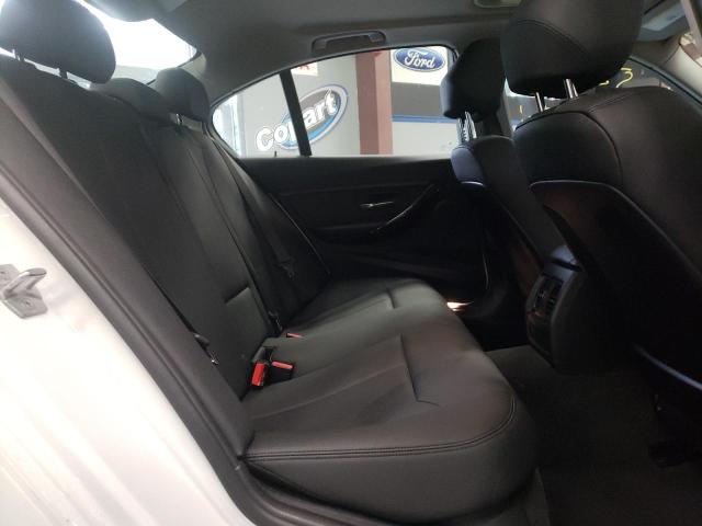 WBA8E5G31HNU44243 - 2017 BMW 320 XI WHITE photo 6