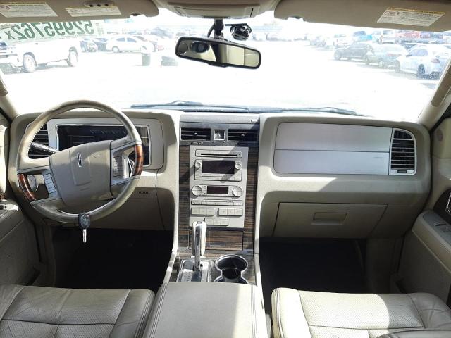 5LMFU28589LJ01818 - 2009 LINCOLN NAVIGATOR ლურჯი ფოტო 9