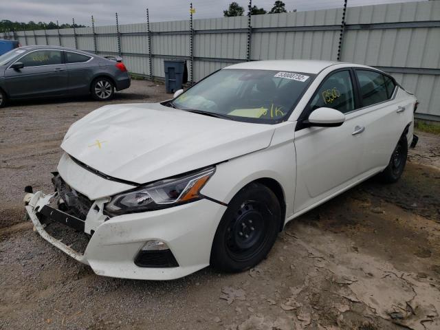 1N4BL4BV4MN367594 - 2021 NISSAN ALTIMA S WHITE photo 2