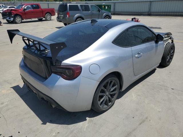 JF1ZNAA14H8706090 - 2017 TOYOTA 86 BASE TWO TONE photo 4