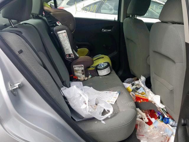 1G1JA5SH4E4144306 - 2014 CHEVROLET SONIC LS SILVER photo 6