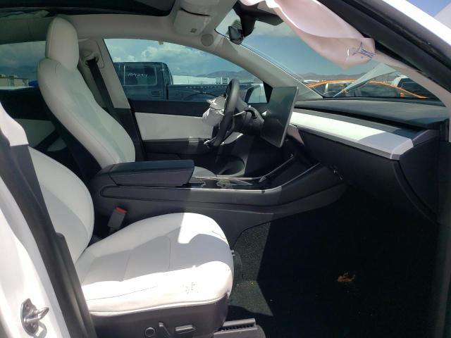 5YJYGDEE0MF078697 - 2021 TESLA MODEL Y أبيض صورة 5