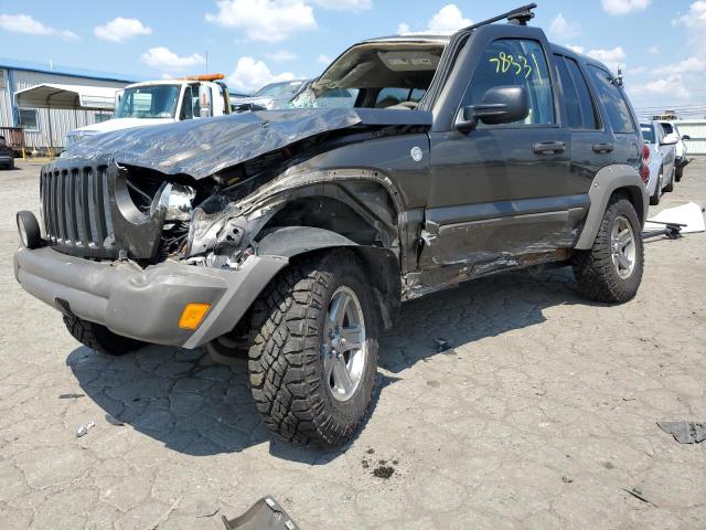 1J4GL38K75W722433 - 2005 JEEP LIBERTY RENEGADE  photo 2