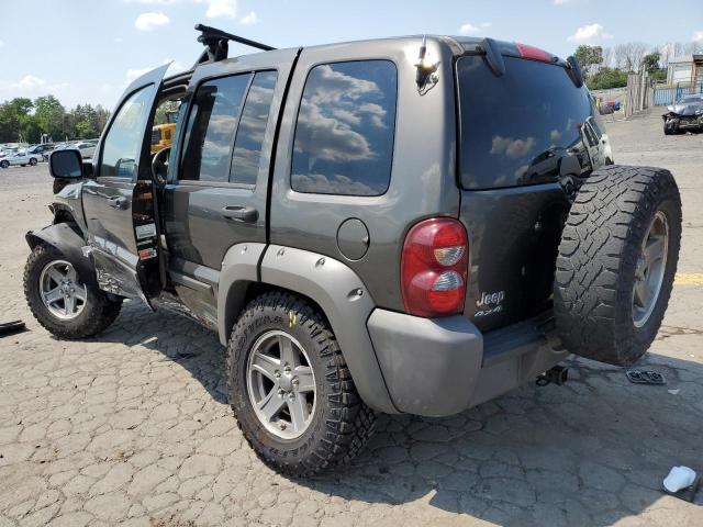 1J4GL38K75W722433 - 2005 JEEP LIBERTY RENEGADE  photo 3