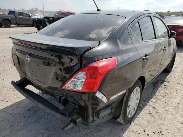 3N1CN7AP5JL861488 - 2018 NISSAN VERSA S BLACK photo 4