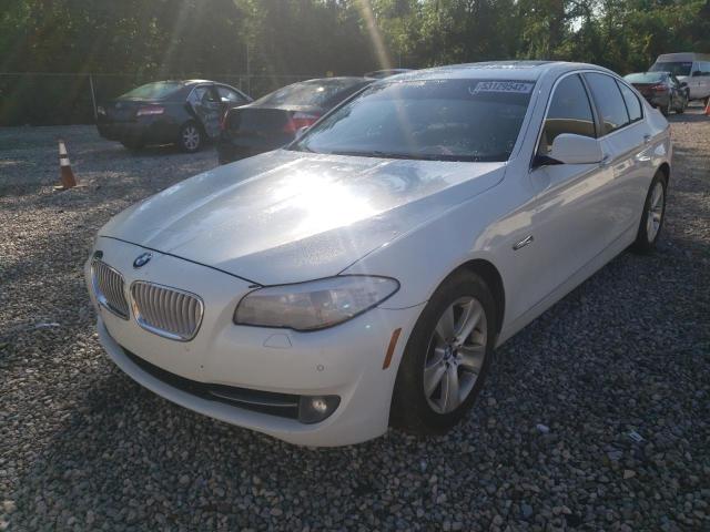 WBAXH5C57DD115427 - 2013 BMW 528 XI WHITE photo 2