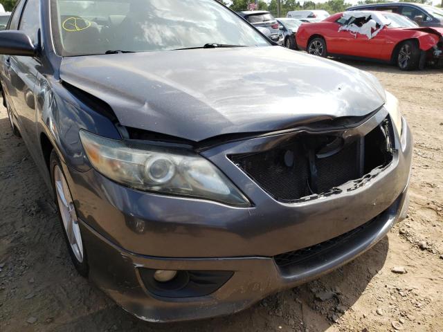 4T1BF3EK3AU008408 - 2010 TOYOTA CAMRY GRAY photo 9