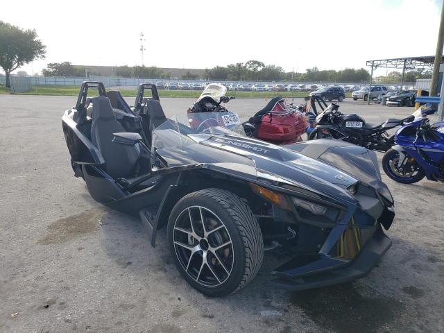 57XAAPHD6M8142207 - 2021 POLARIS SLINGSHOT BLACK photo 1