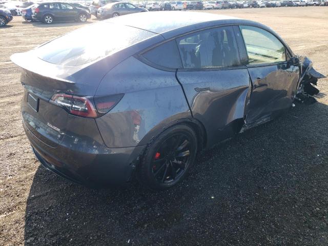 7SAYGDEF6NF326772 - 2022 TESLA MODEL Y GRAY photo 4