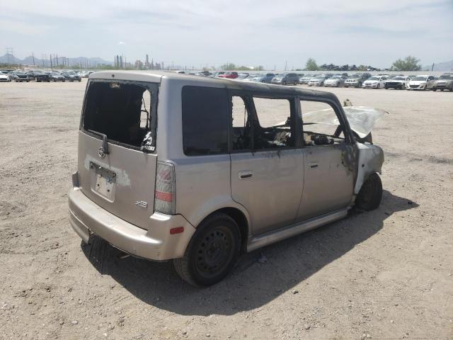 JTLKT334950219776 - 2005 TOYOTA SCION XB SILVER photo 4