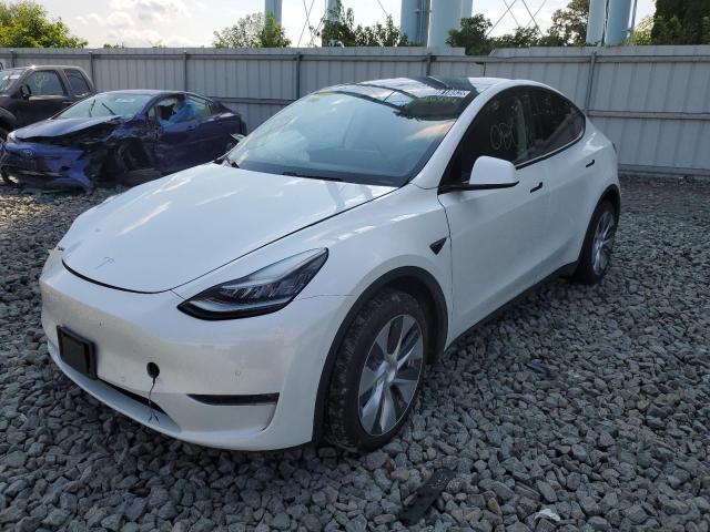 5YJYGDEE7LF026451 - 2020 TESLA MODEL Y WHITE photo 2