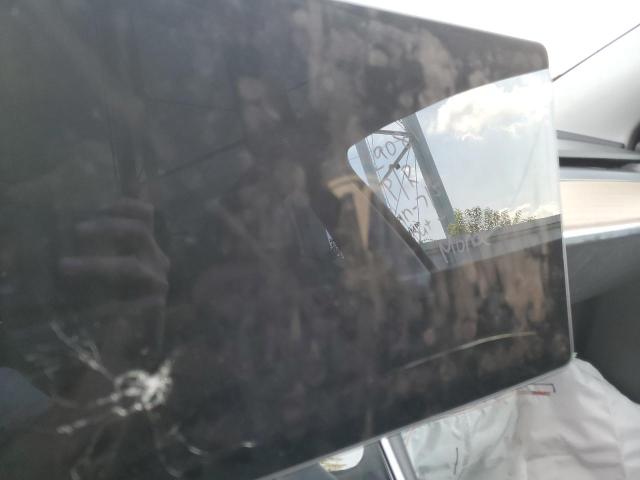 5YJYGDEE7LF026451 - 2020 TESLA MODEL Y أبيض صورة 8