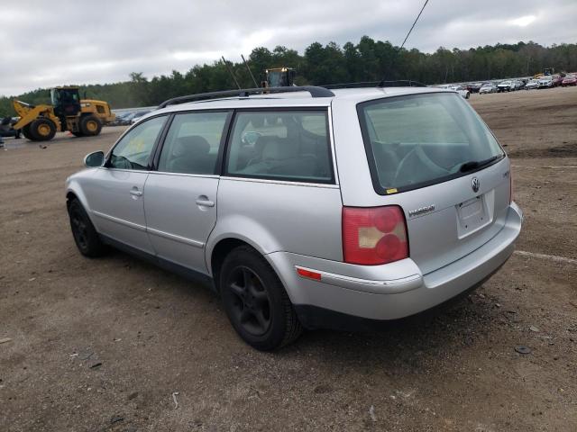 WVWVD63B34E170324 - 2004 VOLKSWAGEN PASSAT GLS SILVER photo 3