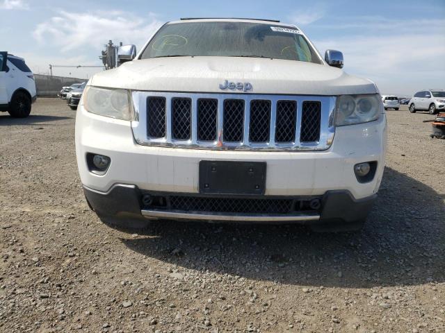 1C4RJFCT3CC136056 - 2012 JEEP GRAND CHER WHITE photo 9