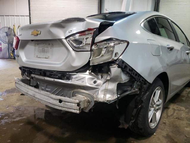 1G1BE5SM1J7115148 - 2018 CHEVROLET CRUZE LT ვერცხლისფერი ფოტო 9