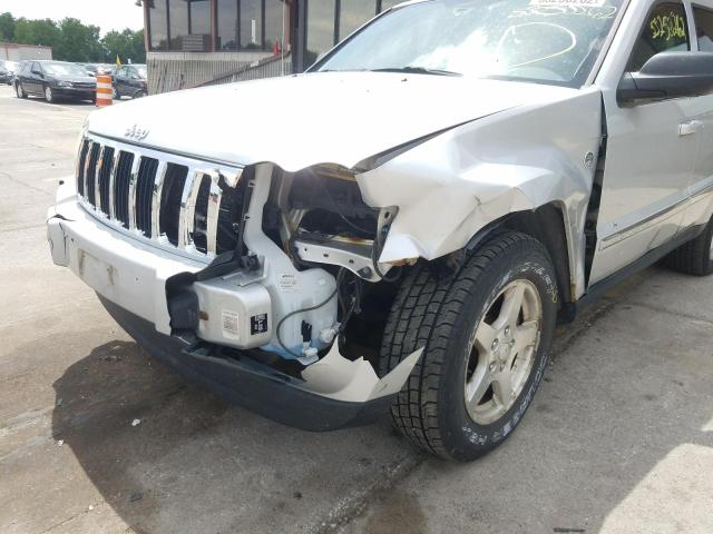 1J4HR58N65C518944 - 2005 JEEP GRAND CHER SILVER photo 9