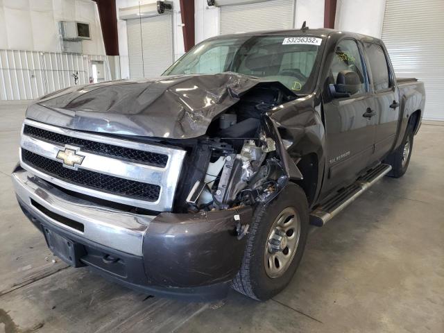 3GCPKREA9BG162979 - 2011 CHEVROLET 1500 GRAY photo 2