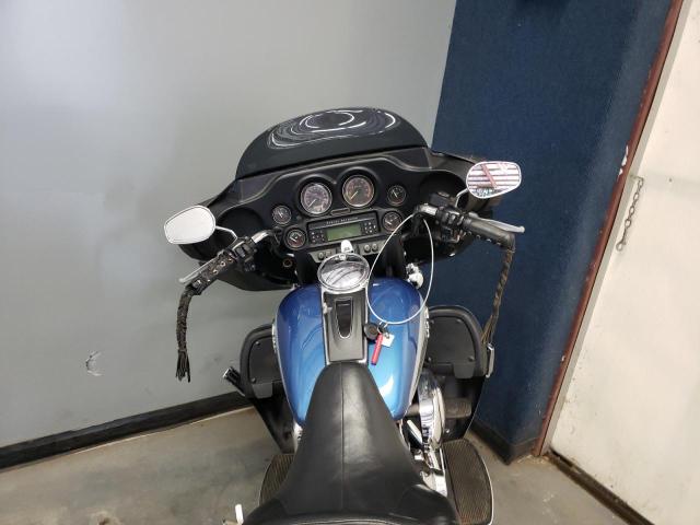 1HD1FCW186Y600214 - 2006 HARLEY-DAVIDSON FLHTCUI 蓝色 照片 5