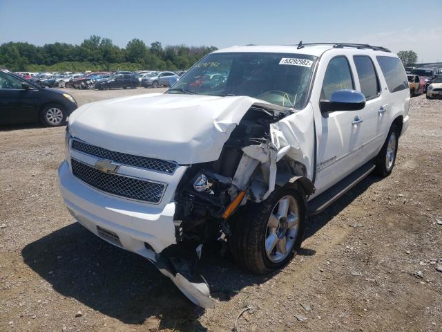 1GNSKKE36BR374152 - 2011 CHEVROLET SUBURBAN K WHITE photo 2