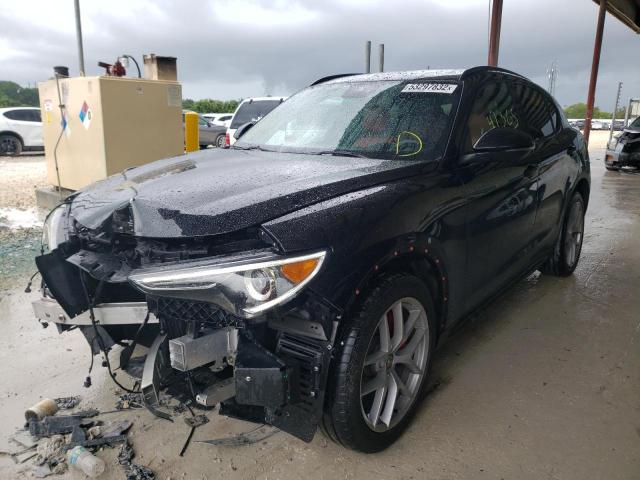 ZASFAKNN7J7B73361 - 2018 ALFA ROMEO STELVIO TI BLACK photo 2