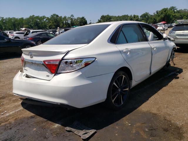 4T1BF1FK4FU103389 - 2015 TOYOTA CAMRY LE WHITE photo 4