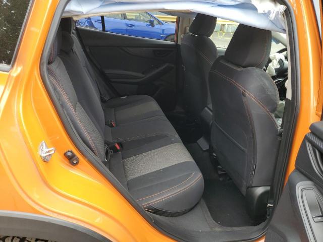 JF2GTADC2JH229543 - 2018 SUBARU CROSSTREK ORANGE photo 6