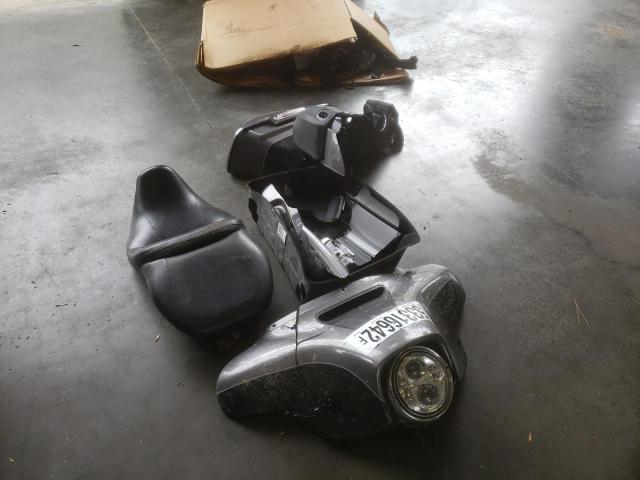 1HD1KEL18EB631492 - 2014 HARLEY-DAVIDSON FLHTK ELEC 灰色 照片 9