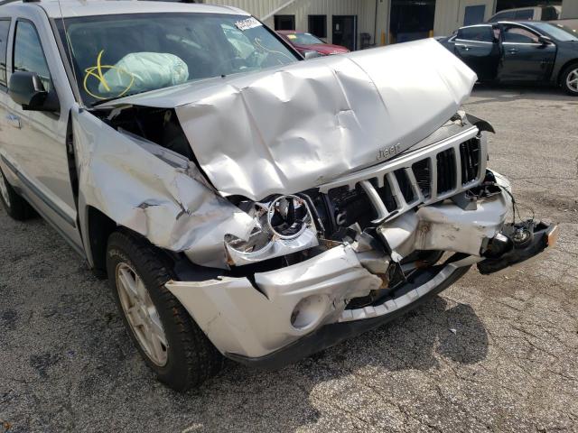 1J8GR48K27C543269 - 2007 JEEP GRAND CHER SILVER photo 9