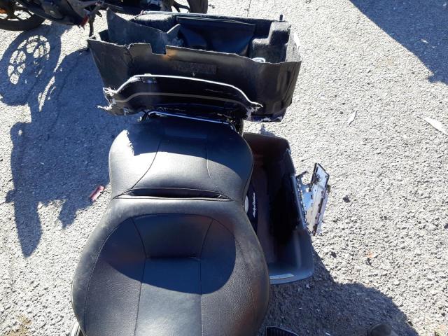 1HD1FCW303Y615089 - 2003 HARLEY-DAVIDSON FLHTCUI 黑色 照片 6