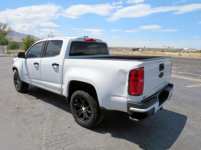 1GCGTCENXJ1127989 - 2018 CHEVROLET COLORADO L WHITE photo 3