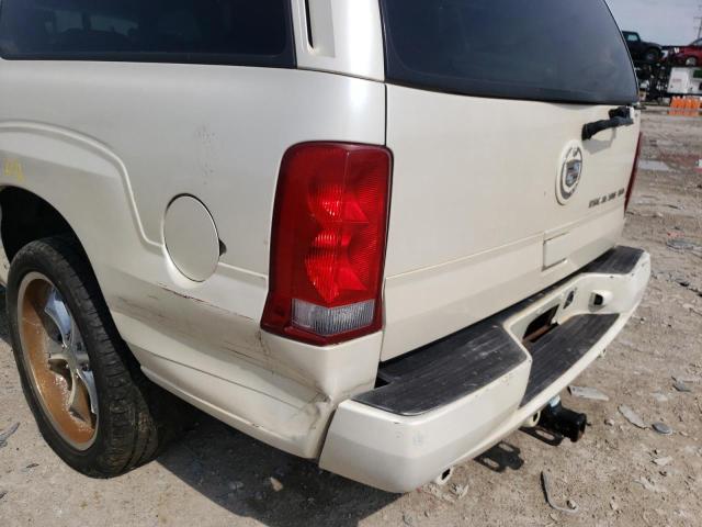 3GYFK66N74G197108 - 2004 CADILLAC ESCALADE E WHITE photo 9