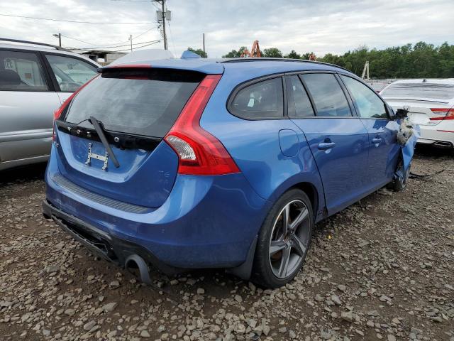 YV149MSS5H1368252 - 2017 VOLVO V60 T6 R-D BLUE photo 4