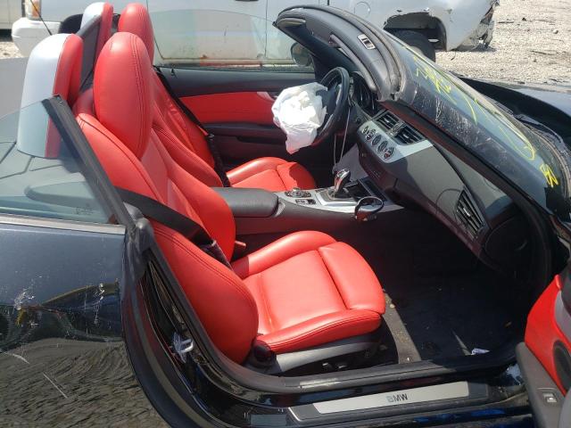 WBALM7C58EE386398 - 2014 BMW Z4 SDRIVE3 Noir photo 5